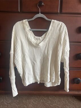 We The Free Cream Ribbed V‑Neck Sweater